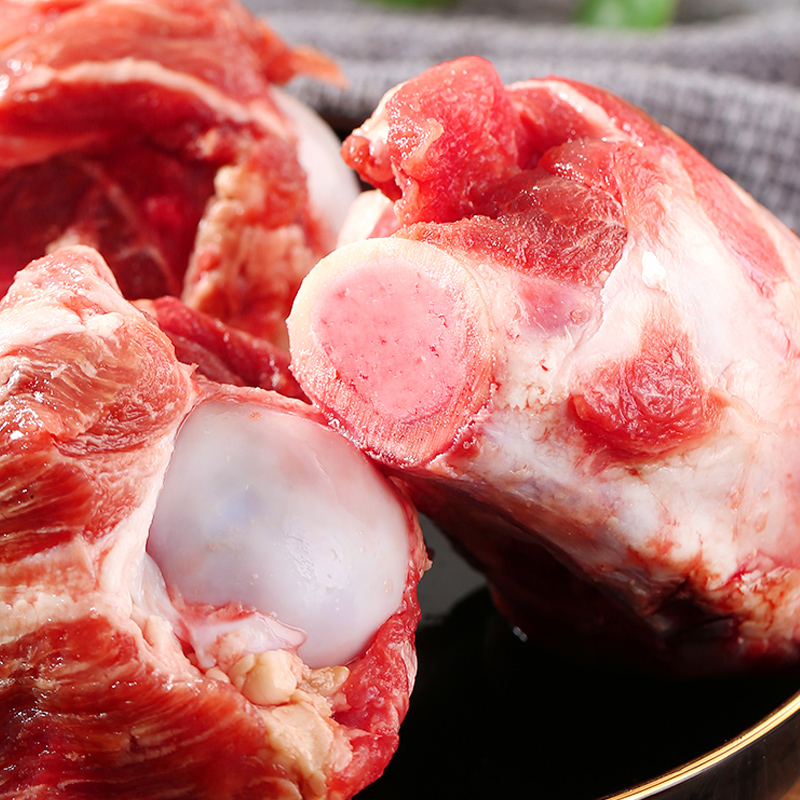 鲜猪大骨新鲜带肉筒子骨猪骨头猪棒骨汤骨酱大骨生鲜食材商用5 斤