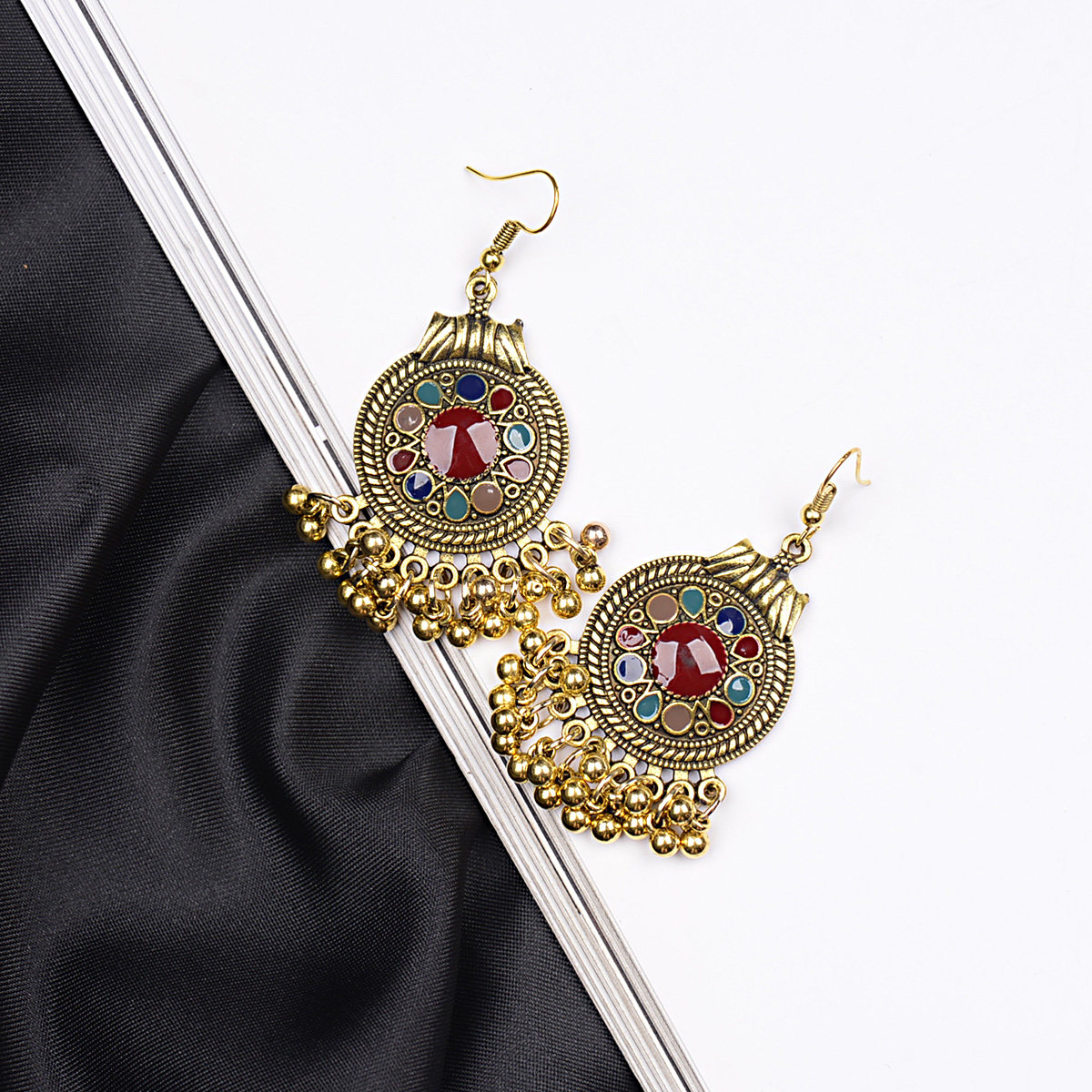 朵玮原创手作民族风饰品复古金色滴油少数民族流苏耳环