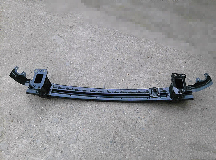 保险杠现代索纳塔8代内铁支架前杠骨架内衬厂家保险杠