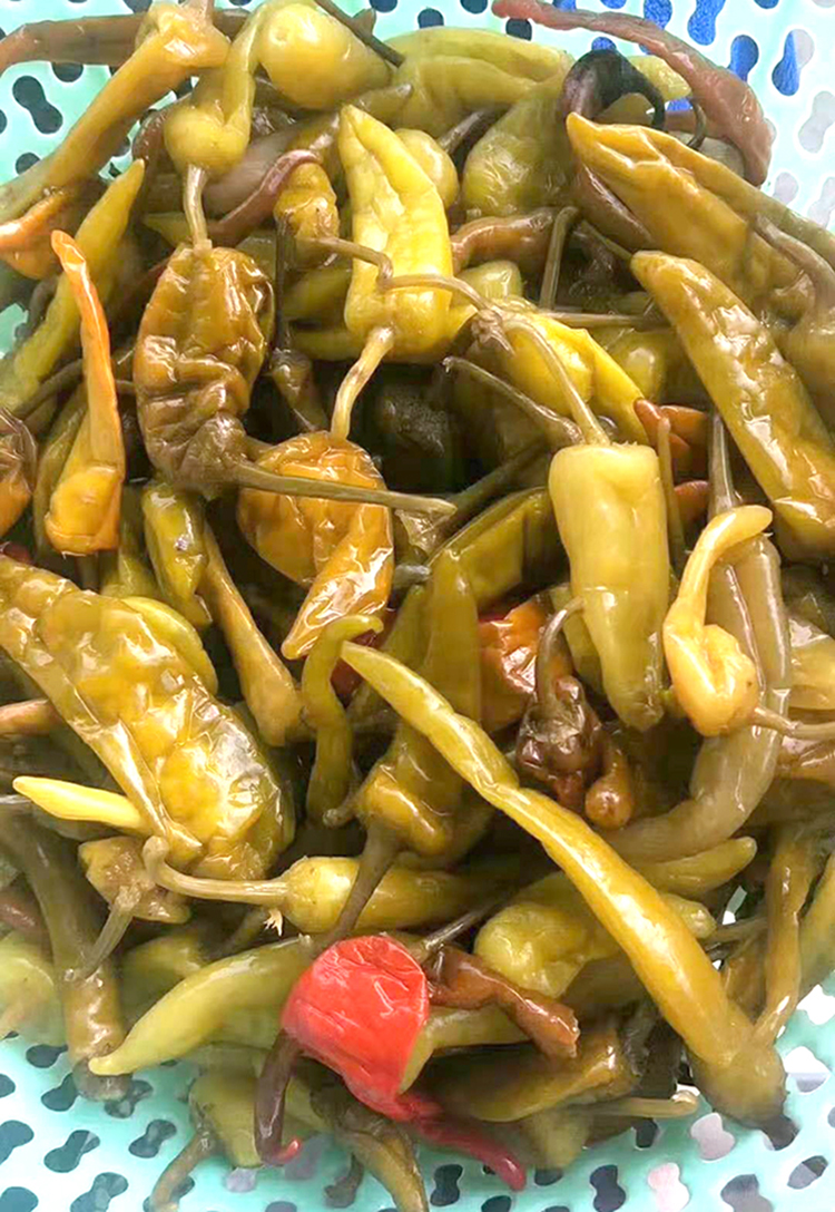 半斤太湖县农家腌制咸菜中特辣整颗辣椒开胃下饭辣椒