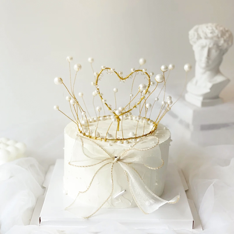 十个装皇冠蛋糕装饰儿童成人女王皇冠婚礼满天星珍珠网红摆件烘焙