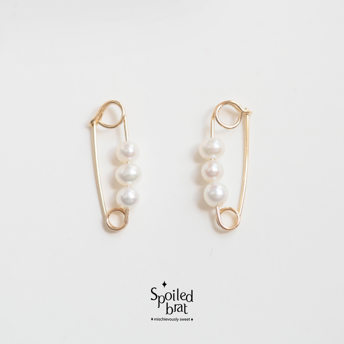 HeyJewel Spoiled Brat 白月光系列 别针款气质珍珠耳环项链