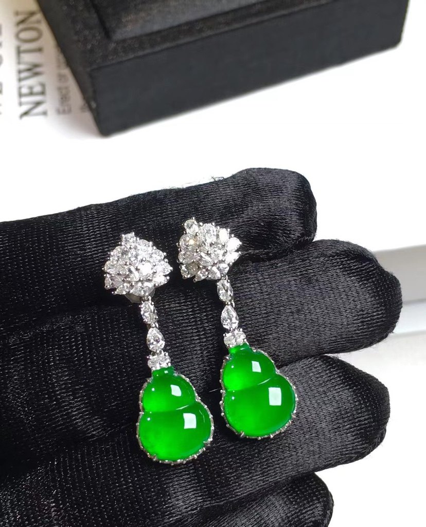 精诚葫芦耳坠镶钻金镶钻18k翡翠珠宝正阳玻璃耳饰