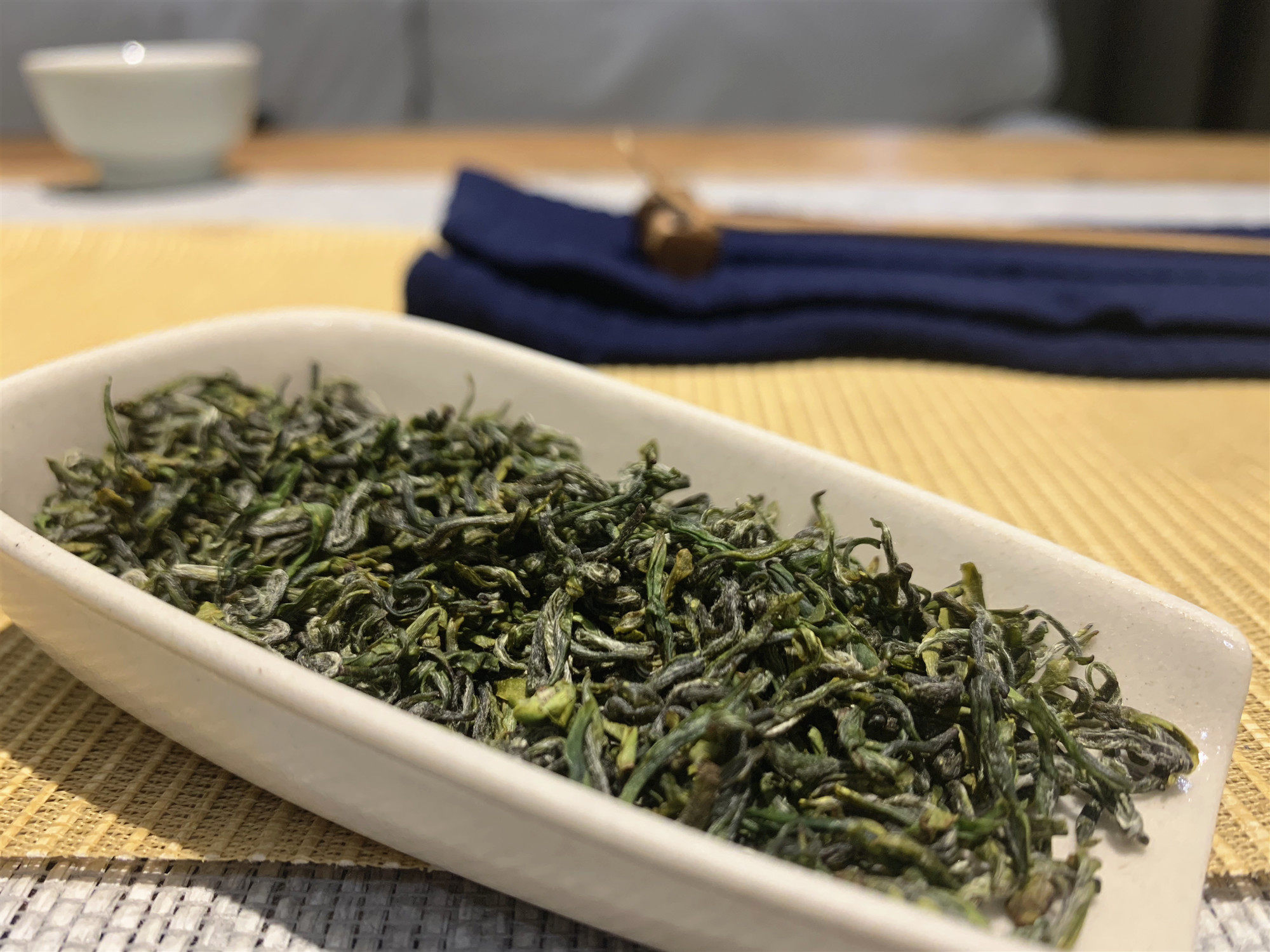 莫干黄芽2021新茶上市前头嫩芽100g散装黄茶高再加工茶