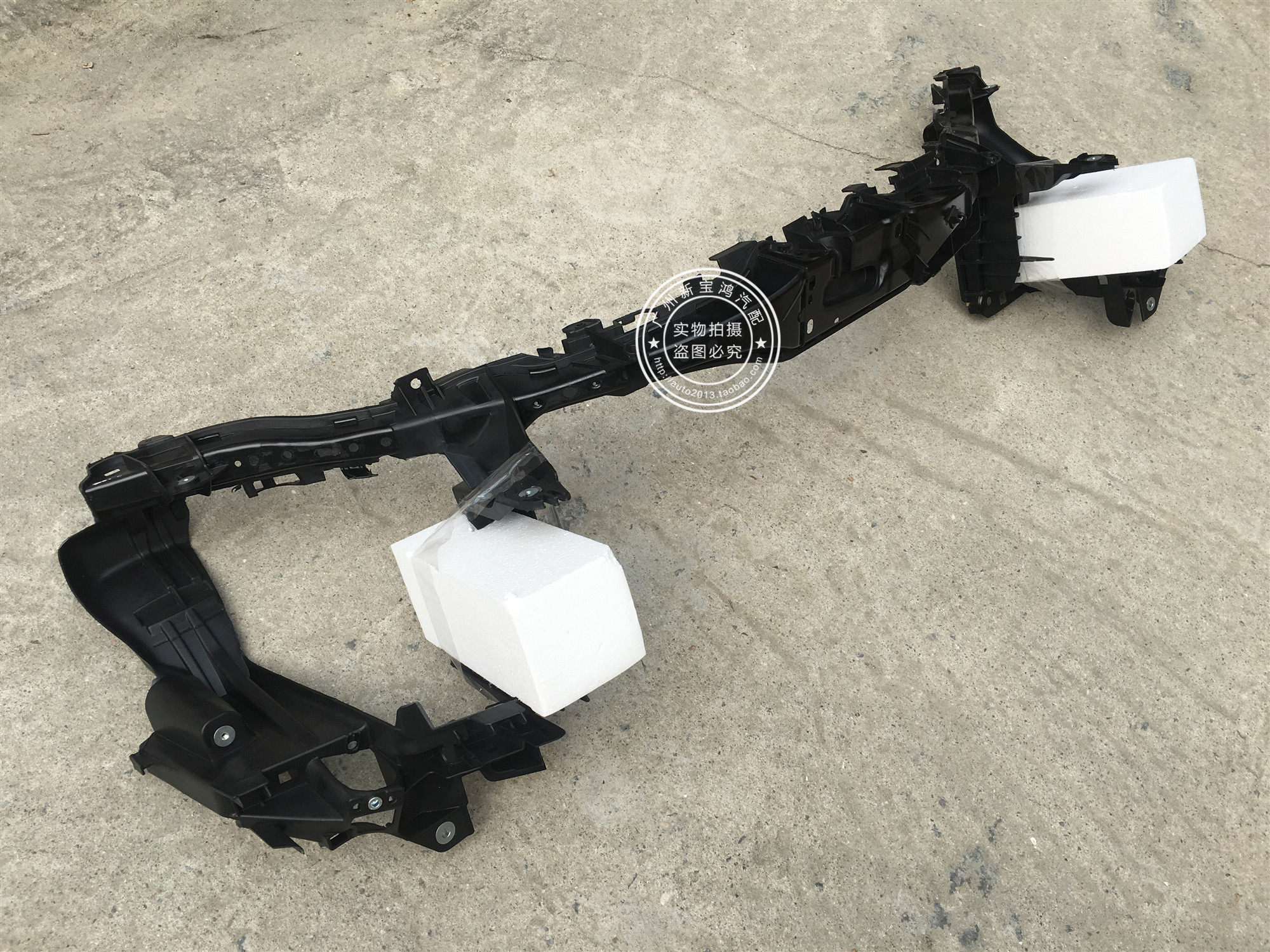 适用于奔驰w169a200w245a160a180b180b200龙门架水箱