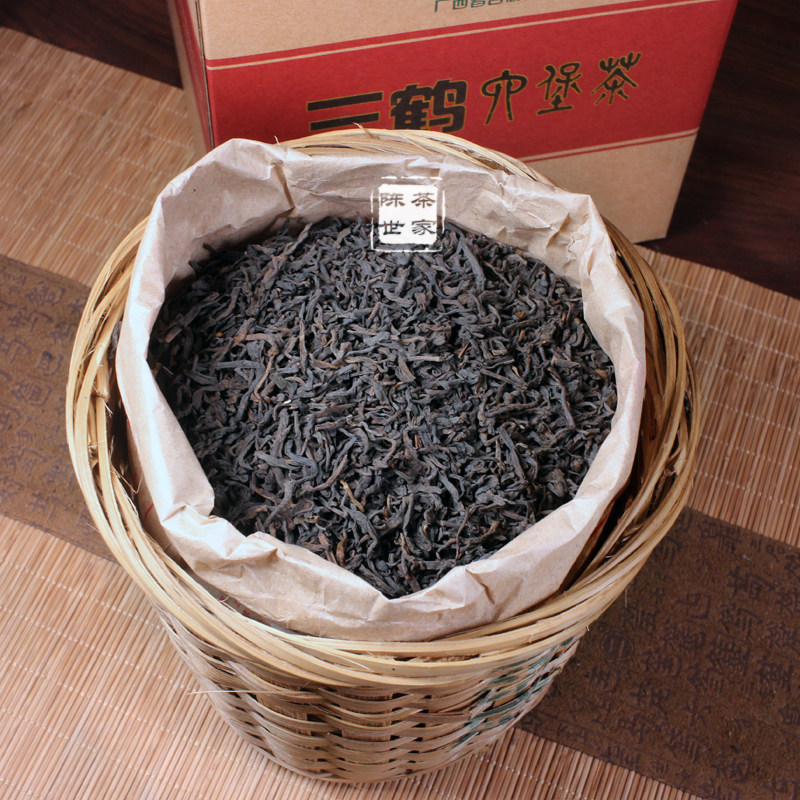 六堡官方授权店黑广西梧州茶厂三鹤茶陈茶件六堡茶