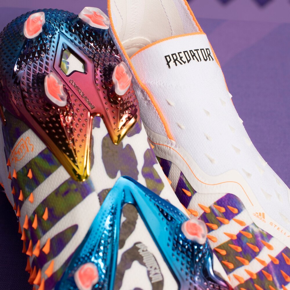 adidas阿迪达斯predatorfreakfgpp男硬天然草坪足球鞋gx0225