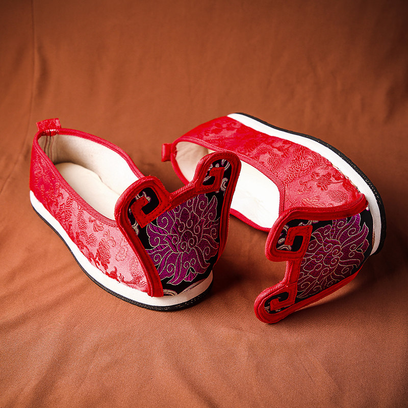 汉服鞋子女古风传统翘头履平底内增高男女中式婚鞋2020新款影视鞋