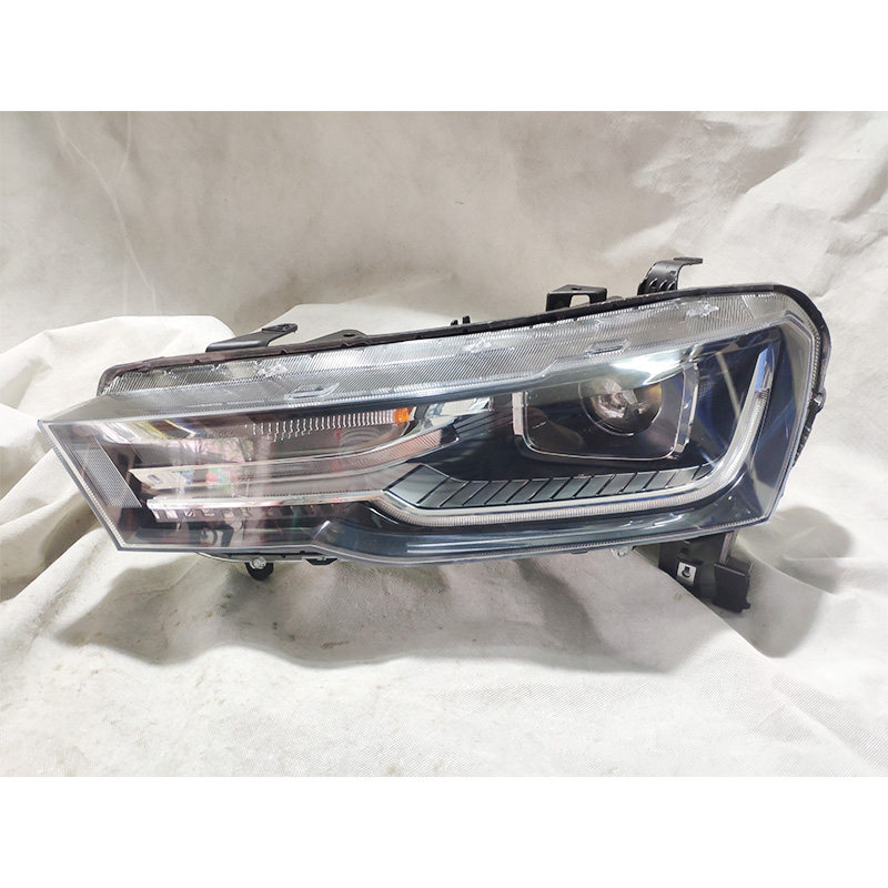 适用于长城哈弗初恋h4大灯总成led光灯行车灯大灯总成