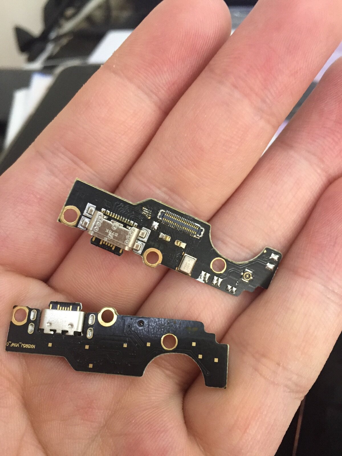 努比亚z17snx595j尾插小板原装送话器手机充电主板手机零部件