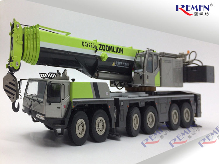 中联重科zoomlionqay220米兰世博会极光吊车起重机模型