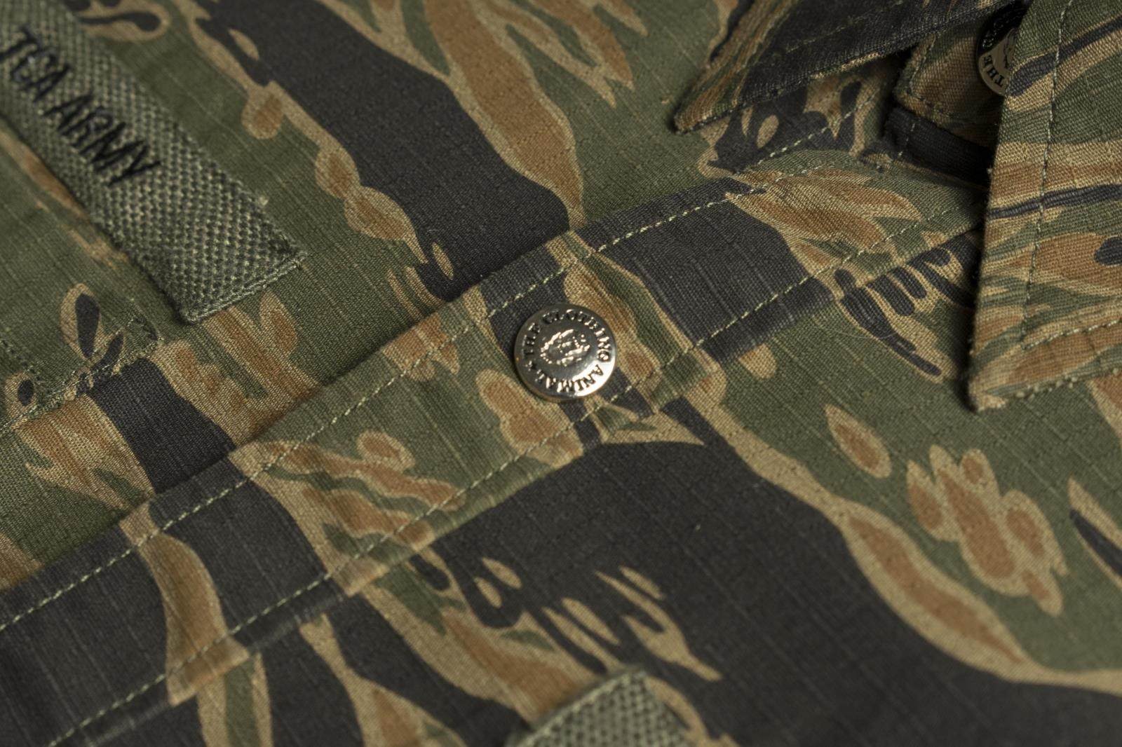 tcatheclothinganimal2019虎纹迷彩短袖衬衫