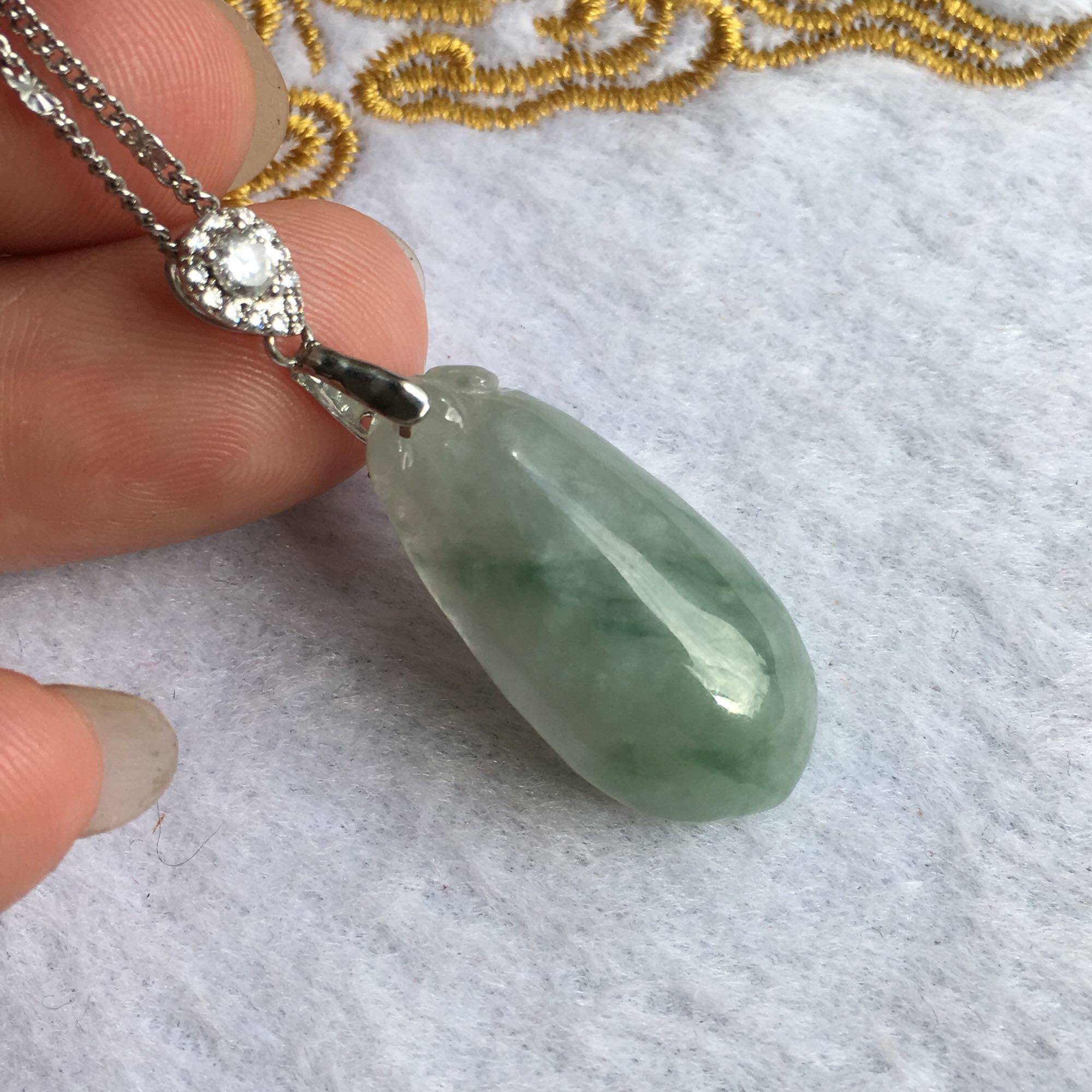 项坠天然冰种飘花货翡翠玉吊坠福瓜女士水滴颈饰