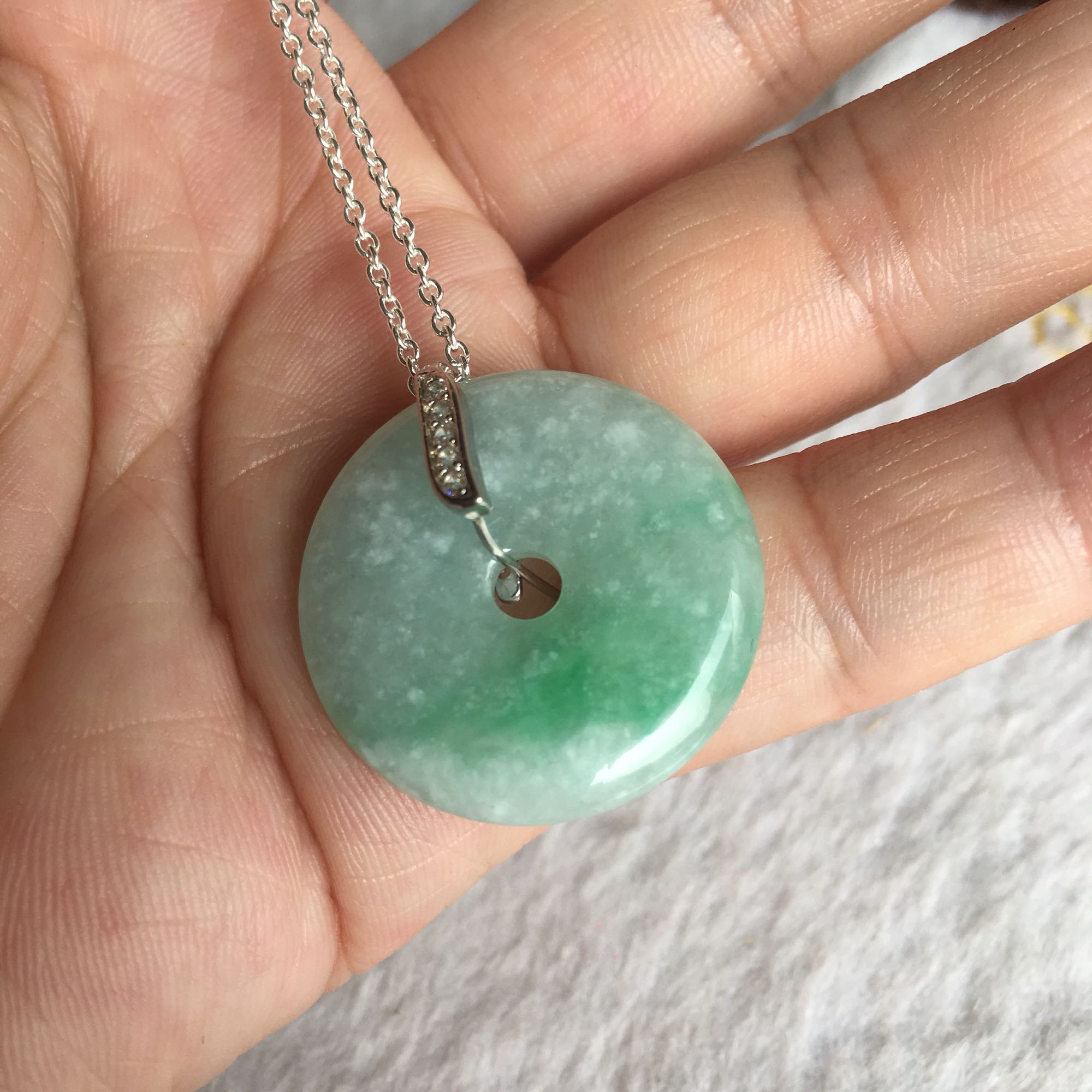 缅甸平安玉坠玉扣项坠怀古挂坠吊坠满绿阳平安扣颈饰