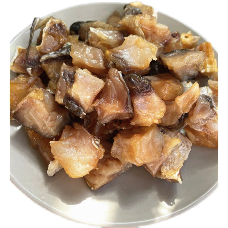 鱼块腊鱼农家家风干草咸鱼青鱼干干干货晒干鱼干