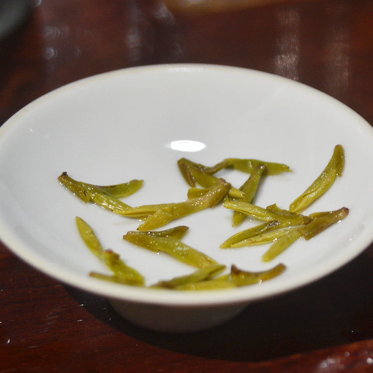 2019新茶莲心笑书神龙井茶明前特级新昌大佛龙井茶叶绿茶送礼50克