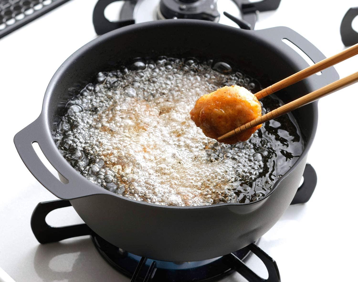 日本进口天妇油炸锅家用加厚炸锅不粘油锅燃气煎锅