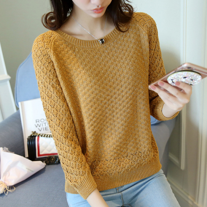 圆领短款镂空毛衣女薄款宽松套头七分袖针织衫秋装新款亮丝打底衫