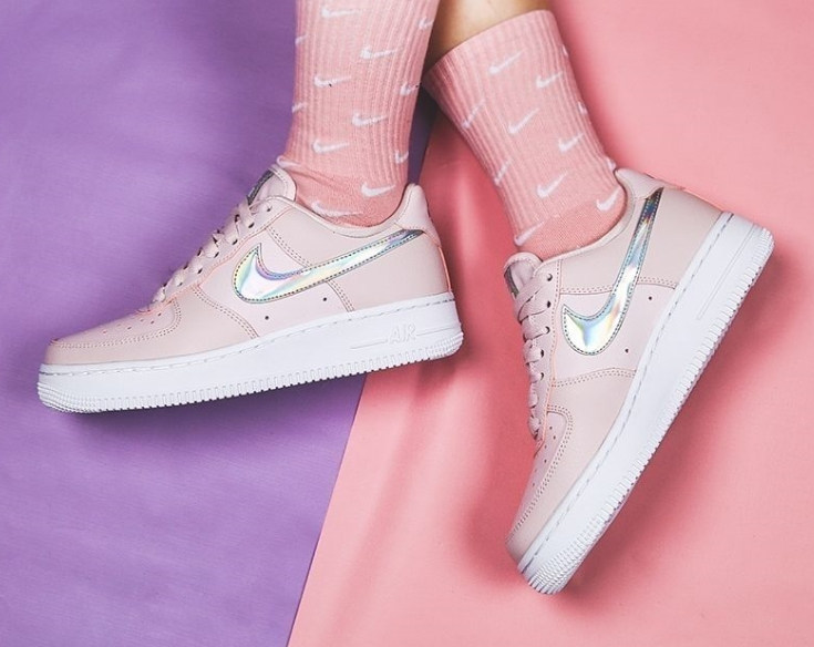 nikeairforceaf1电竞镭射果冻空军一号板鞋cw1577板鞋