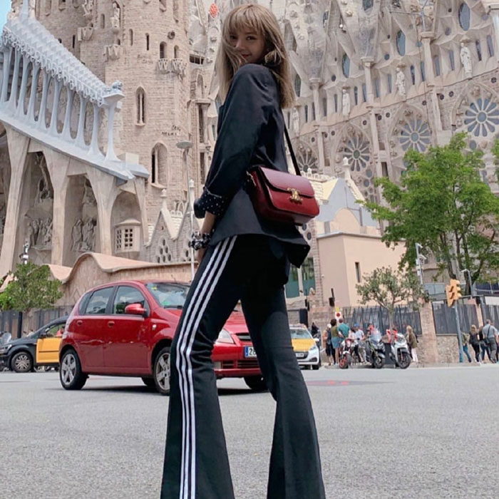 blackpinklisa同款三条杠裤子女休闲裤修身显高微喇休闲裤