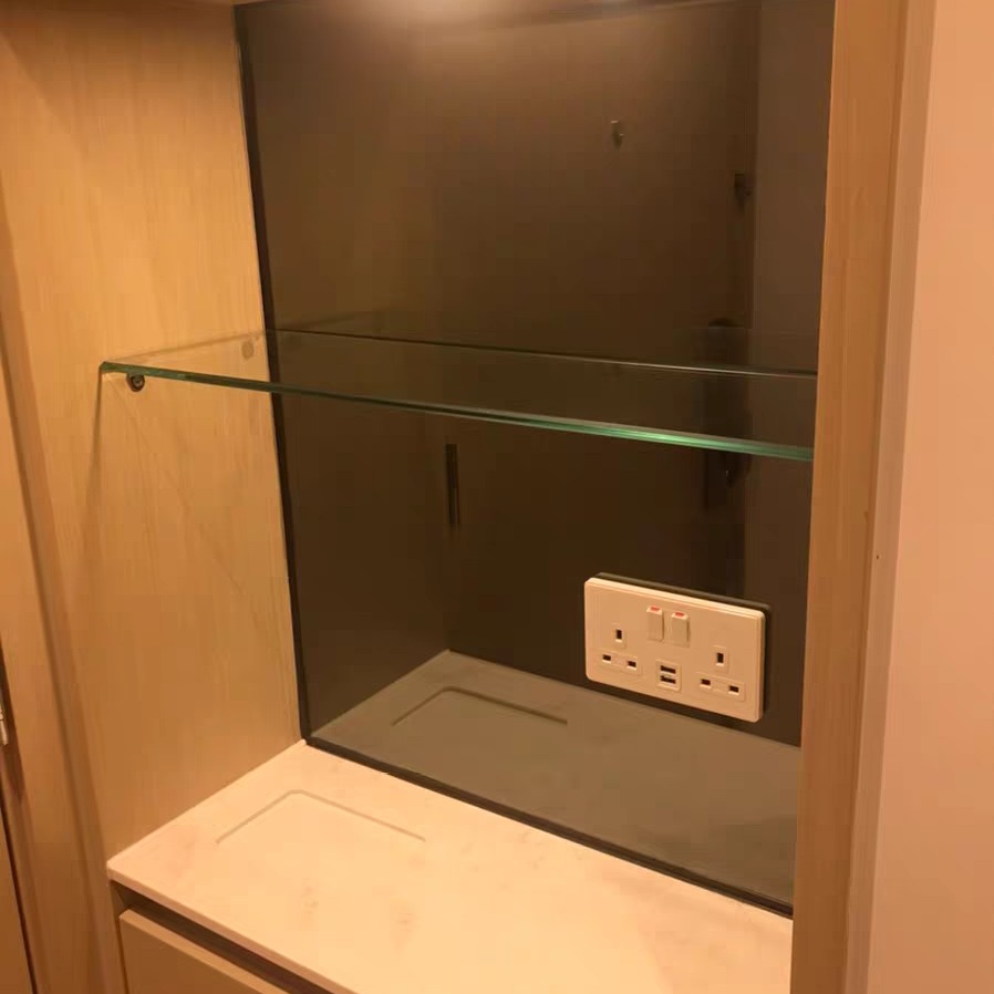 隔板玻璃定制钢化玻璃酒柜层板浴室置物架整理架