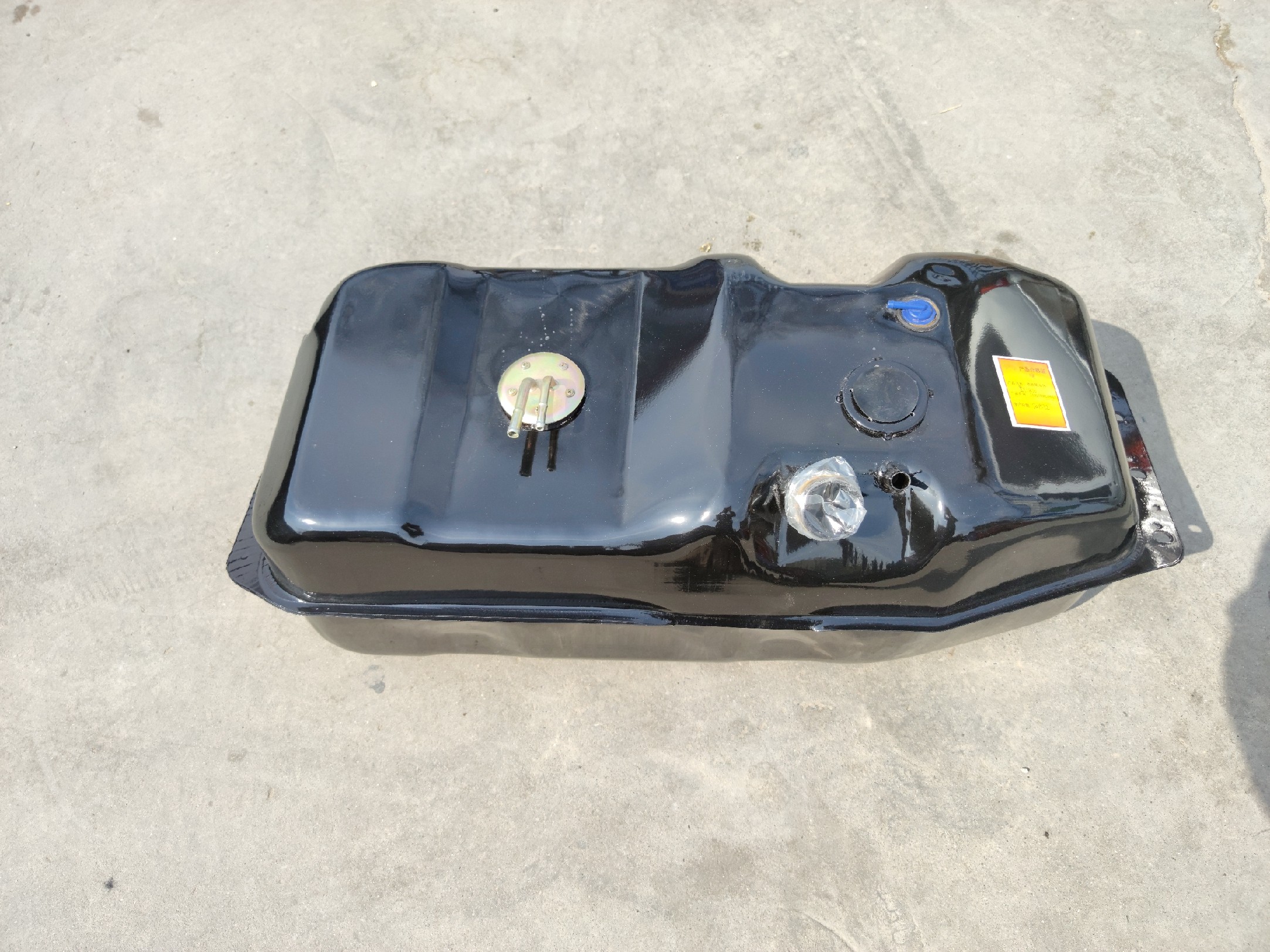 油箱卡威汽车配件k1皮卡w1k150汽车燃油油箱