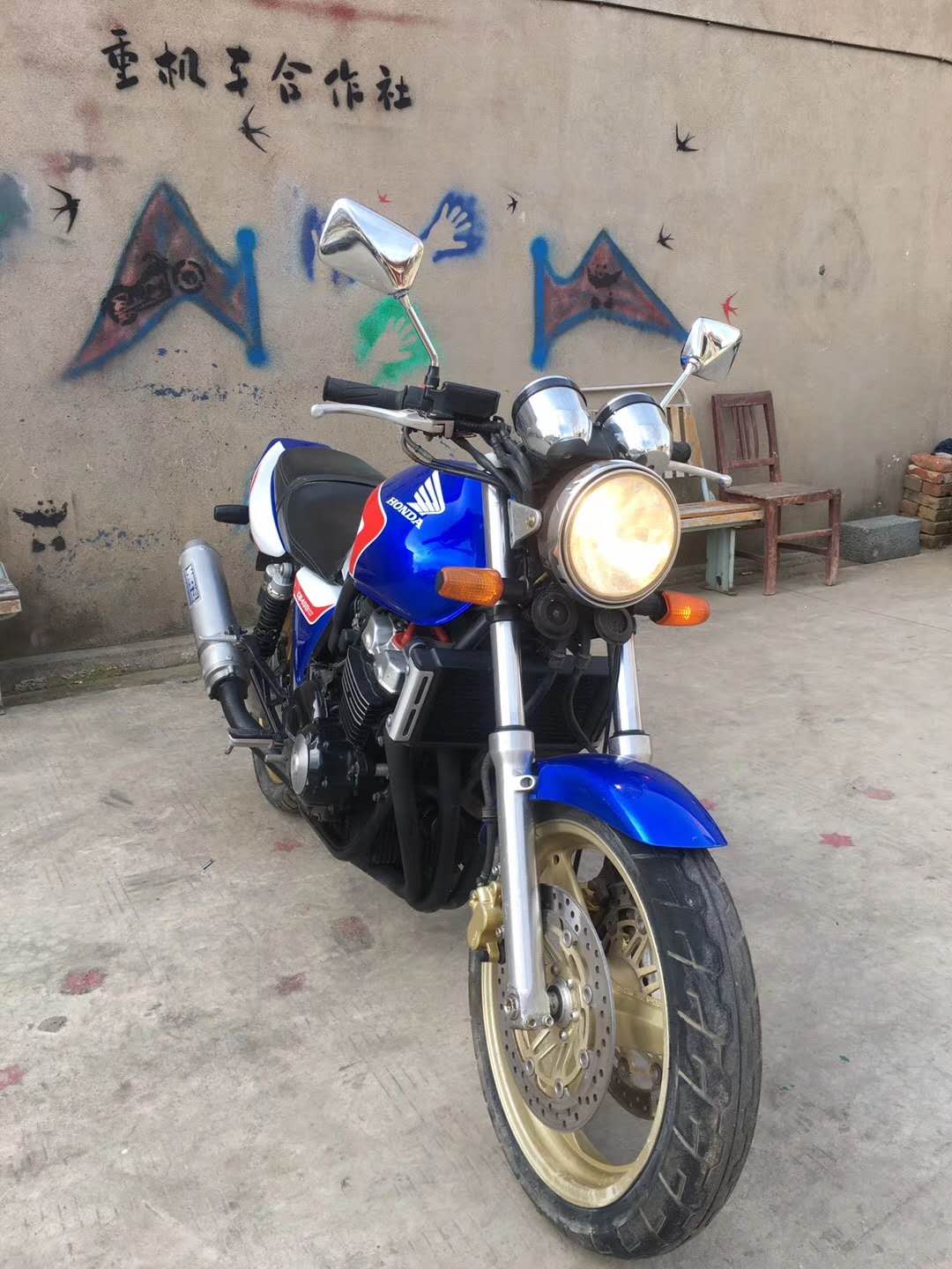 二手本田cb400摩托车小黄蜂cbr250cc街车大排量四缸跑车公路赛