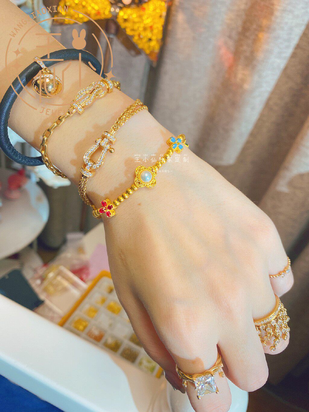 王小仙黄金四叶草镶嵌宝石花丝金珠古法手工足金手饰