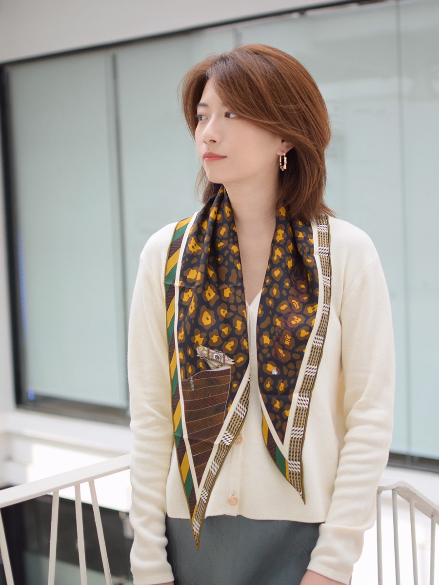 雨朵长条洋气春秋衬衫丝巾桑蚕菱形斜角围巾围巾