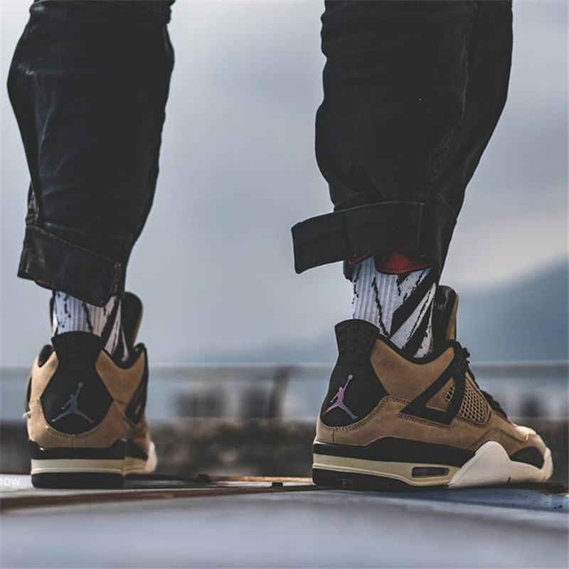 正品jordanaj4mushroom蘑菇珍珠奶茶茶色女子篮球篮球鞋