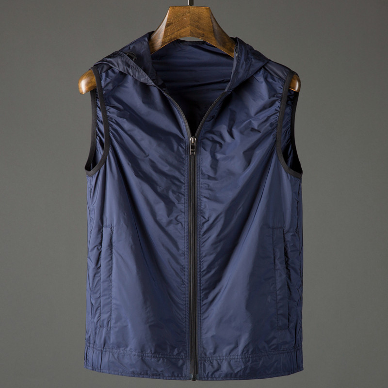 减龄随心时尚休闲连帽薄款马甲男士潮流坎肩百搭背心