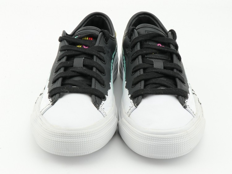 puma彪马女士联名黑白涂鸦过季断码休闲休闲运动板鞋