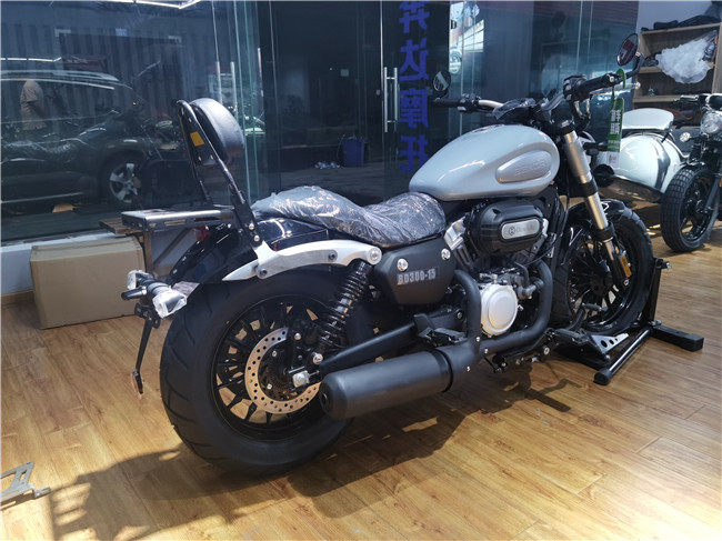 奔达金吉拉摩托车改装配件货架靠背电动车