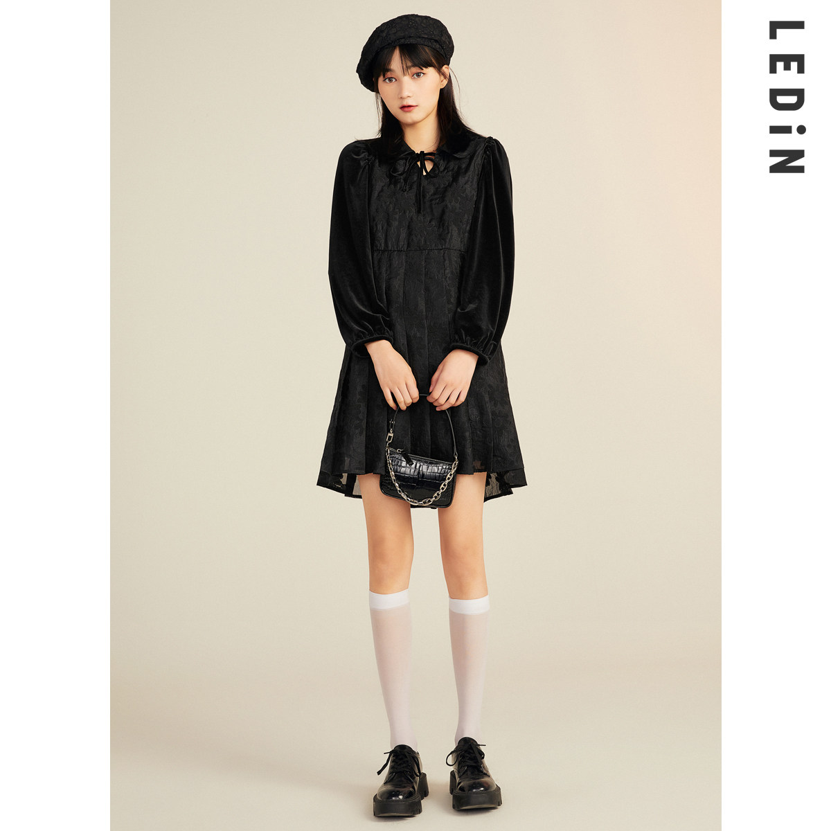 乐町2020冬装新款女装韩版时尚拼接显瘦设计连衣裙