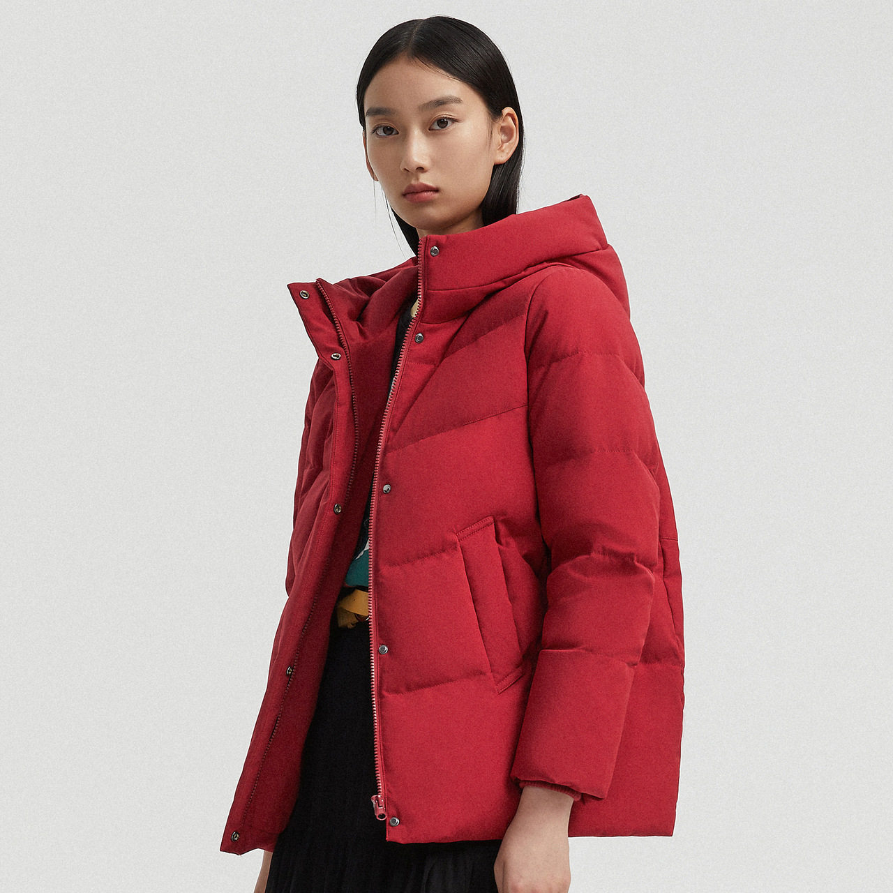 波司登2021新款中老年羽绒服女短款连帽加肥加大宽松妈妈装冬季厚