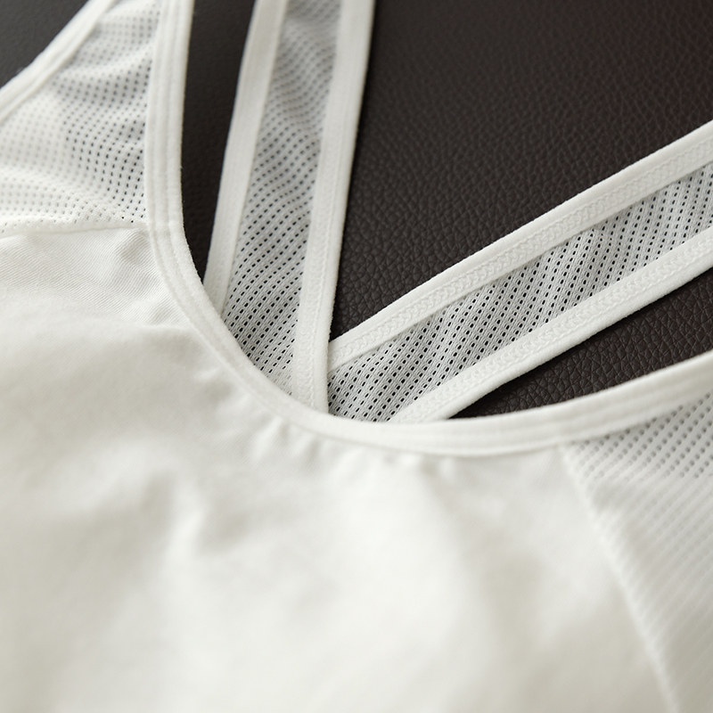 少女运动文胸中学生纯色速干交叉网眼内衣发育运动文胸