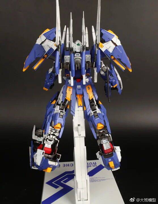 现货大班雪崩能天使8808 mg 带地台雪橇水贴r2r3 mb样式拼装模型