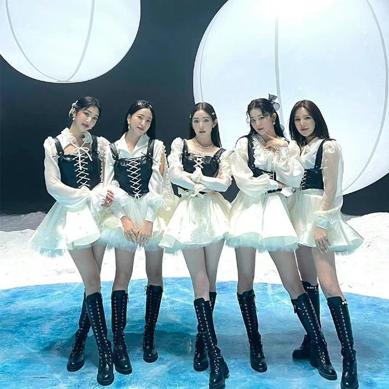 redvelvet韩国女团同款演出服秋冬季爵士舞打歌学生团体民族服装
