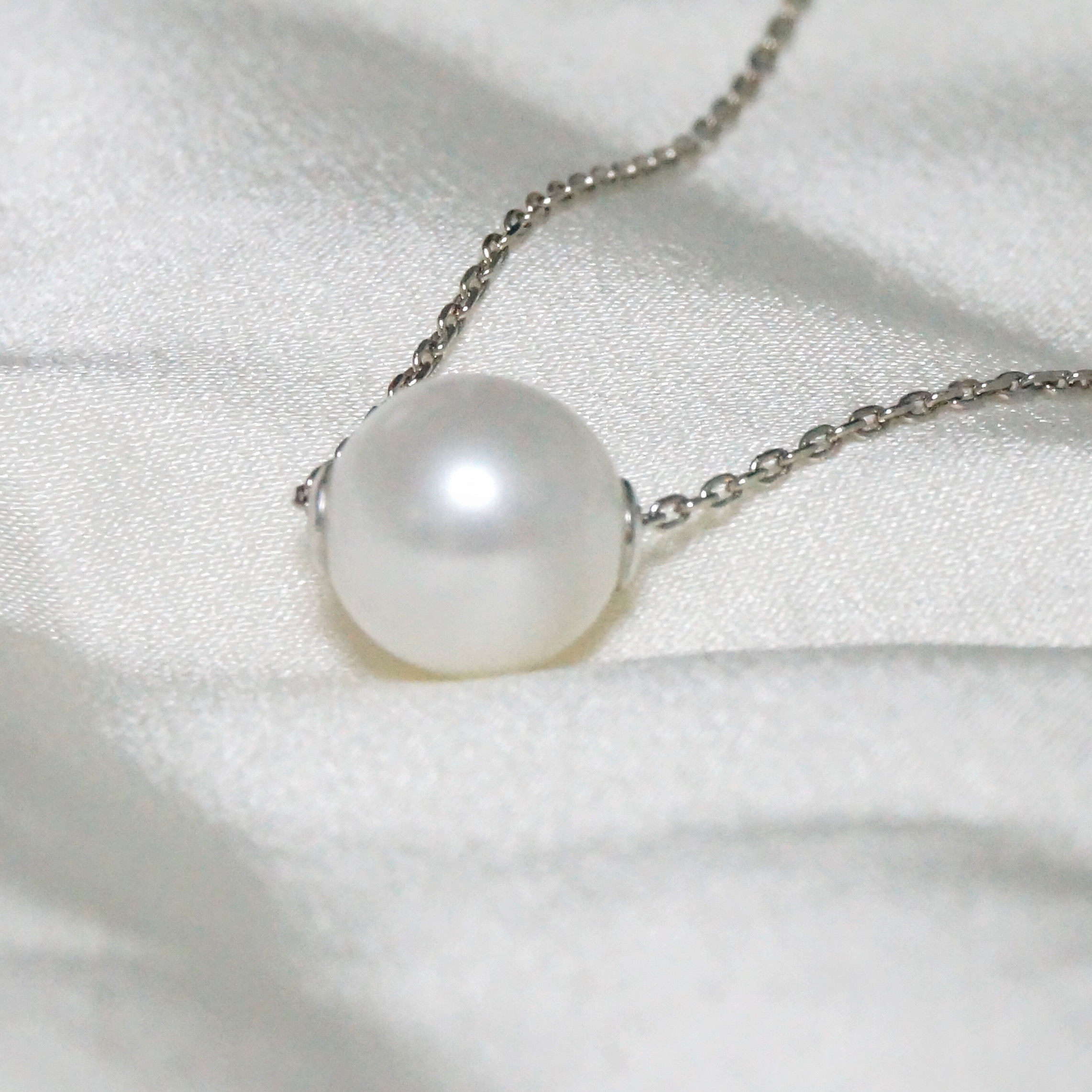 淡水珍珠吊坠项链银白色正圆路路通akoya天女海水珠颈饰