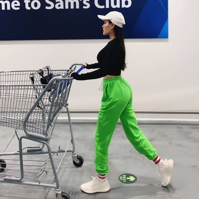 European and American ins super fire casual sports leggings loose high waist jazz drawstring Harlan dance fitness night running pants European and American ins super fire casual sports leggings loose high waist jazz drawstring Harlan dance fitness night running pants