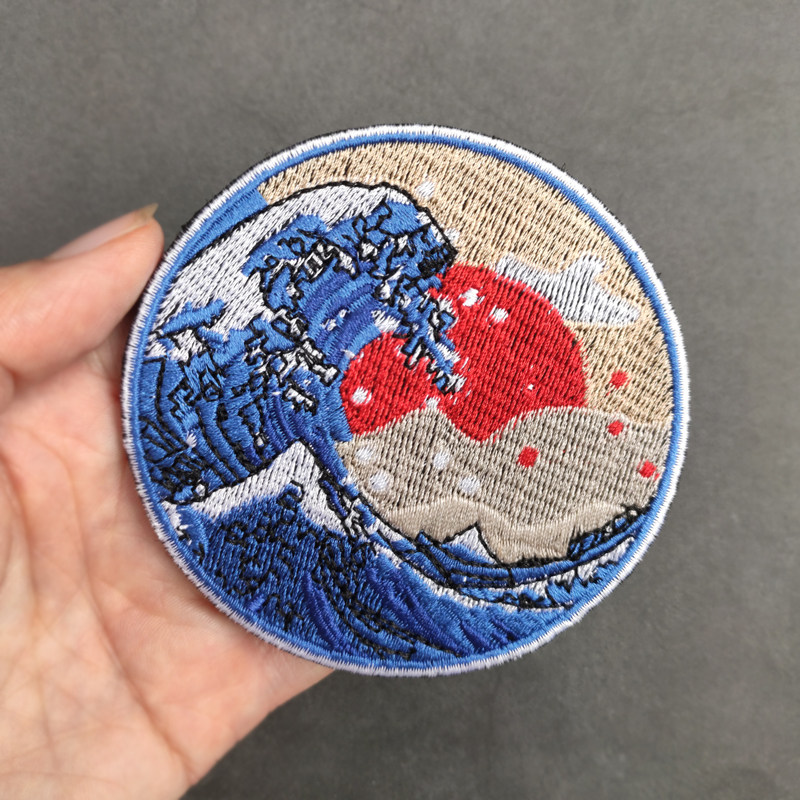 浮世绘海浪图案刺绣魔术贴章激流勇进士气缝纫贴章