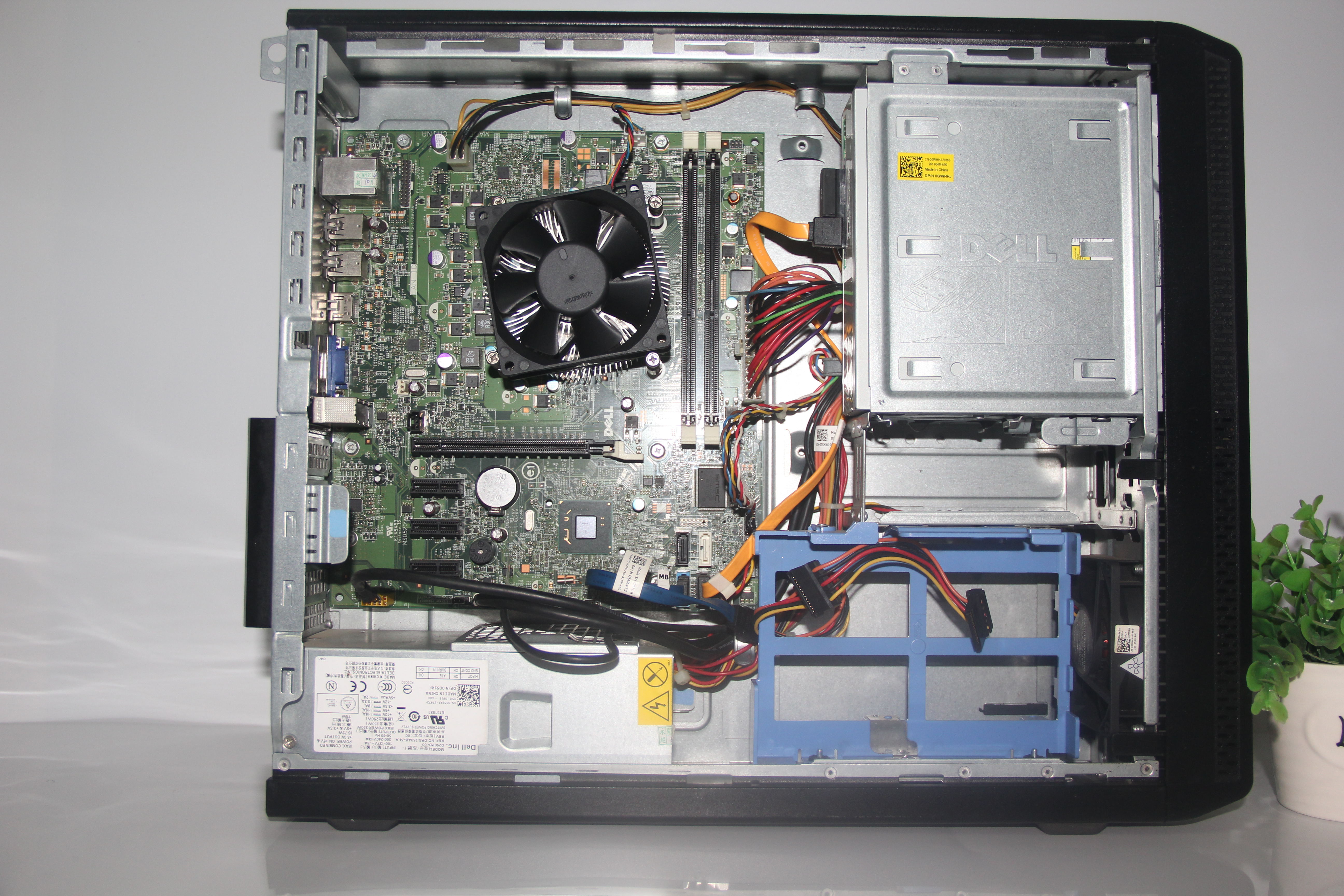 dell t1700 至强e3图形工作站 sff卧式小机箱i7四核 设计主机 台式