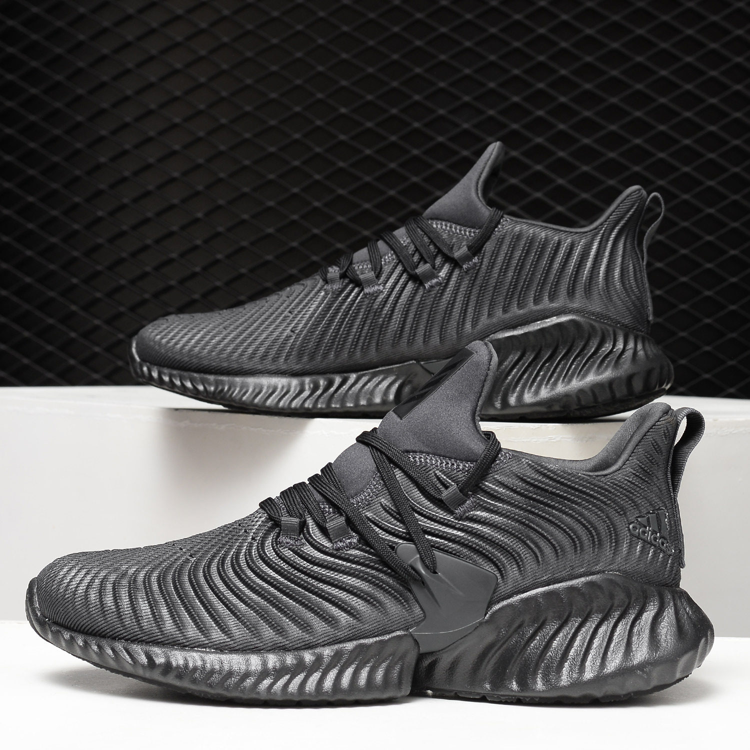 adidas阿迪达斯正品阿尔法椰子男子休闲运动跑步d96805跑步鞋