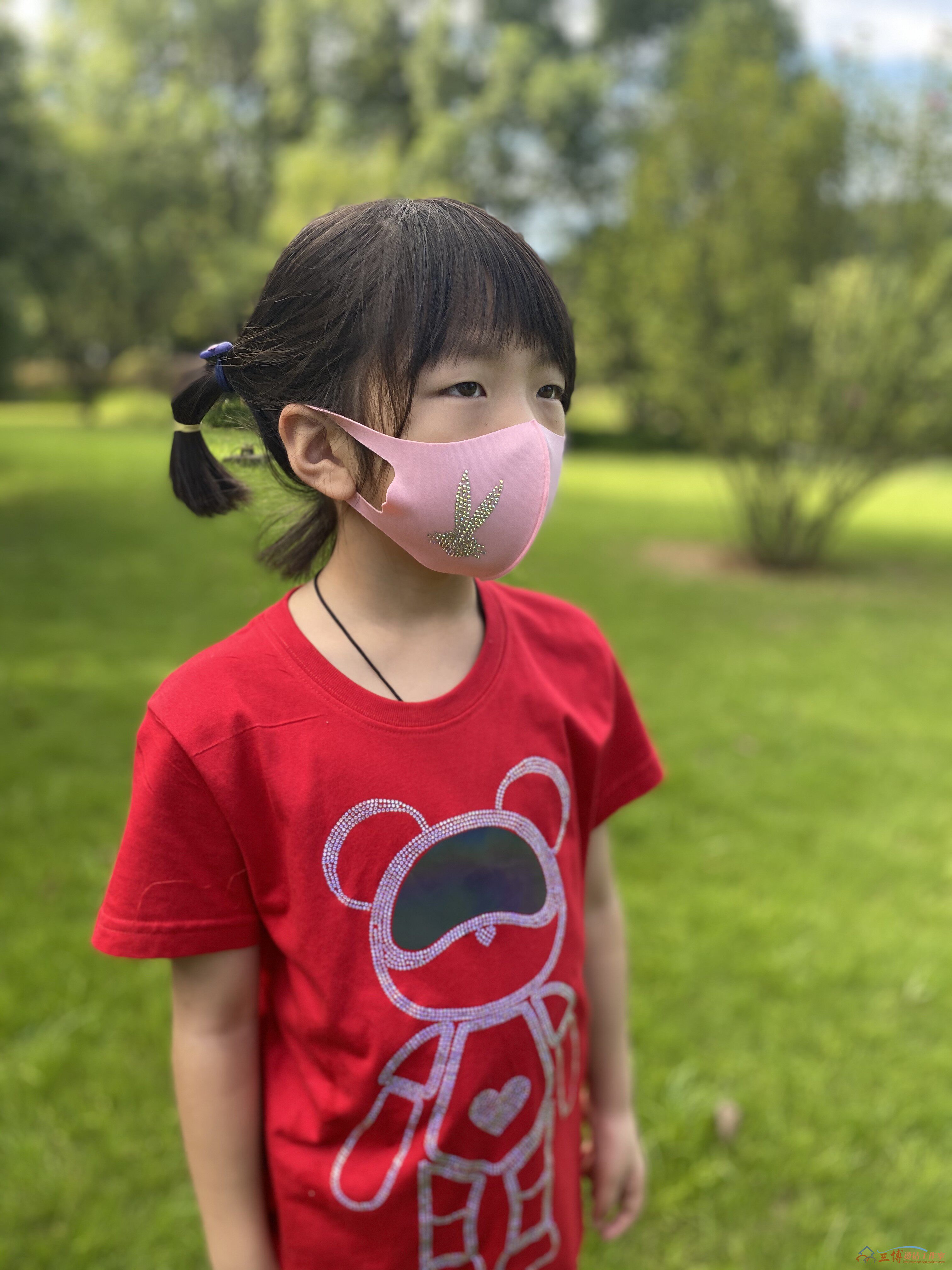 带钻口罩儿童开学满钻时尚网红抖音同款镶钻口罩