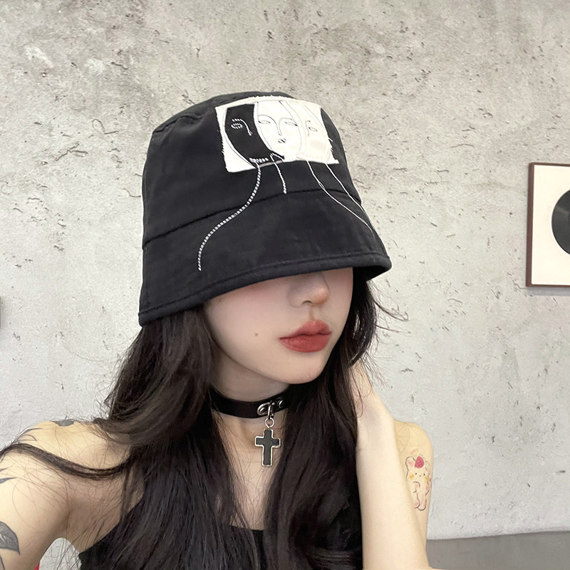 ins渔夫帽女小众抽象人脸水桶设计黑色显脸帽子