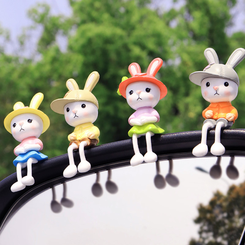 汽车创意摆件可爱网红卡通吊脚兔子车载饰品摆件