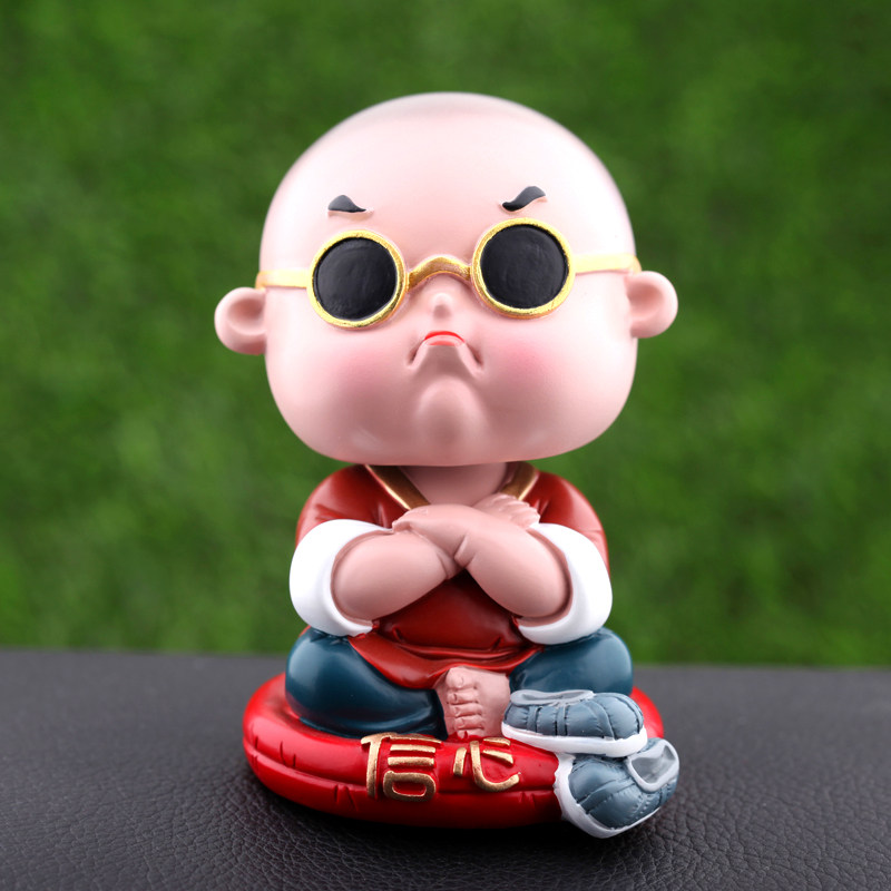 汽车摆件摇头公仔车内玩偶车载用品饰品摇摆摆件