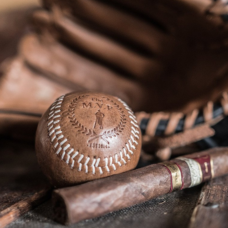 v.p真牛皮纯手工缝线棒球 欧美复古传统经典棒球礼物摆件
