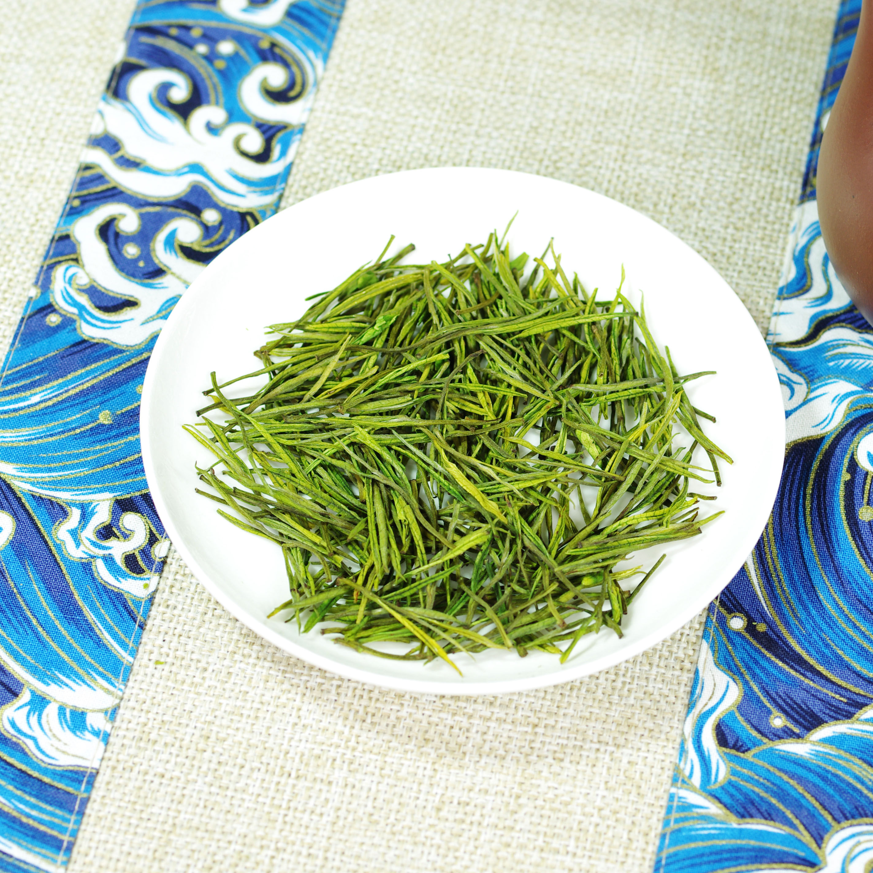 22年新茶月安吉白茶雨前二级溪龙口粮茶简包装安吉白茶