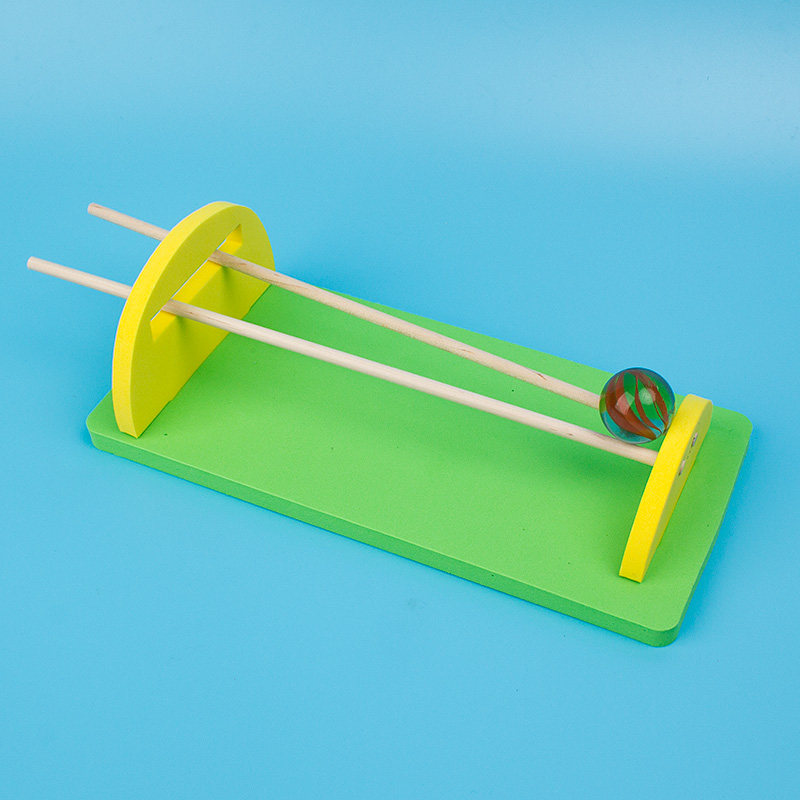 双轨怪坡球往上爬力学重心diy科技制作幼儿科学实验